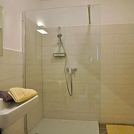 Bed Bike & Breakfast Alojamento de Acomodação e Pequeno-almoço 3*
