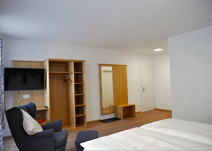 Bed Bike & Breakfast 3* Traismauer